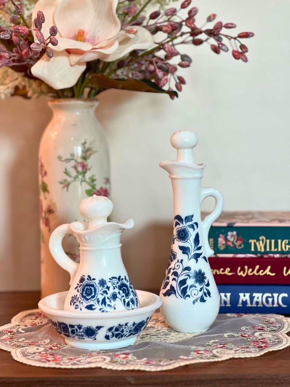 Vintage 1970s Avon Delft Blue Skin-So-Soft Set